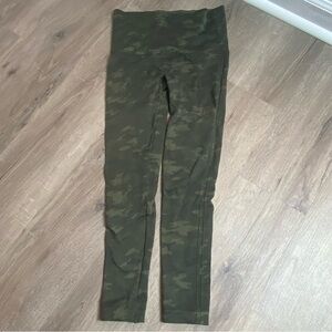 Spanx Camo Leggings Green Camouflage Look At Me Now Seamless Leggings